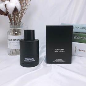 TOMFORD TF Licht- und Schattenleder Eau de Toilette-3171
